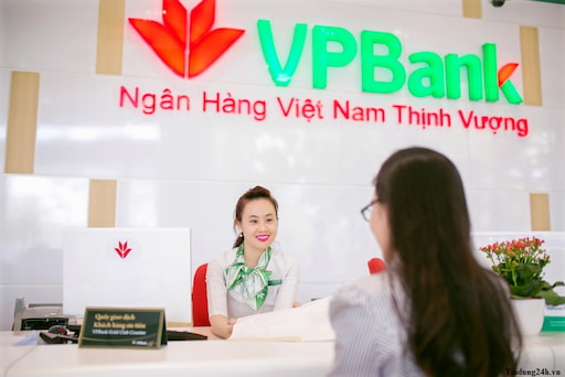 VPBank có tên đầy đủ là Ngân hàng TMCP Việt Nam Thịnh Vượng