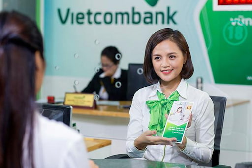 Lãi Suất Vay Thấu Chi Vietcombank ưu đãi.