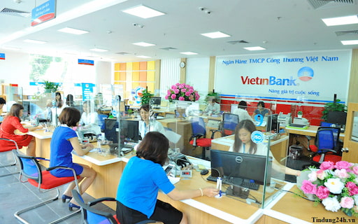 Lịch làm việc của Vietinbank dao động từ thứ 2 đến thứ 6 hàng tuần