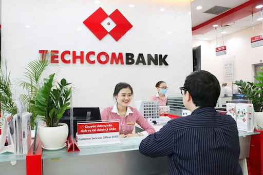 Đăng ký mở thẻ trực tiếp ngân hàng Techcombank