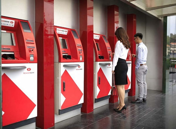 Kiểm Tra Số Tài Khoản Ngân Hàng Techcombank Tại ATM